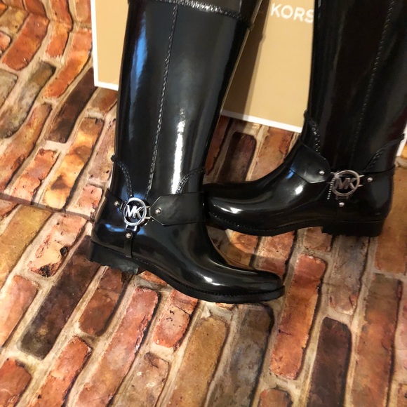 Michael Kors Fulton Harness Tall Rain Boots - Picture 3 of 6